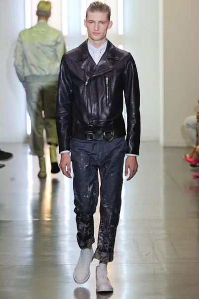 Look 7
